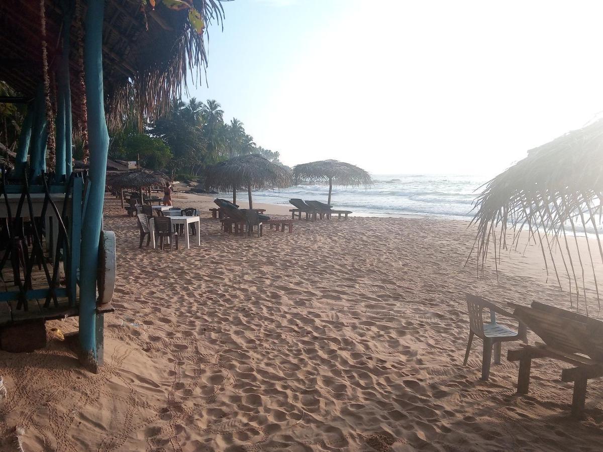 Sansala Guesthouse & Restaurant تانجالي المظهر الخارجي الصورة