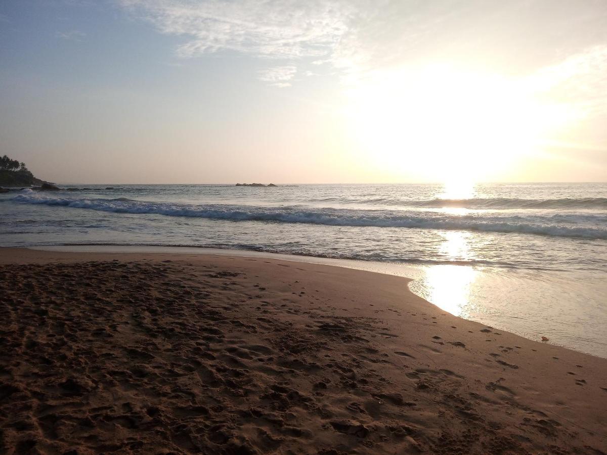Sansala Guesthouse & Restaurant تانجالي المظهر الخارجي الصورة