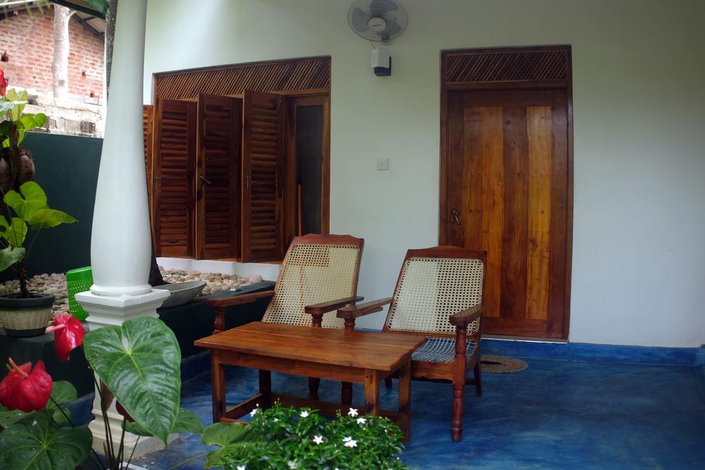 Sansala Guesthouse & Restaurant تانجالي المظهر الخارجي الصورة